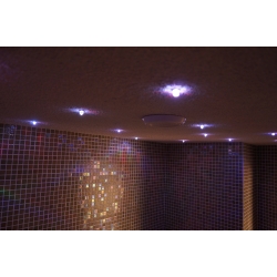 kolorowe oświeltlenie RGB do łaźni parowej